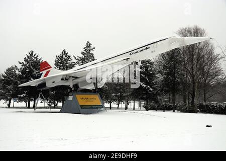 Concorde exposé à brooklansd dans la neige Banque D'Images