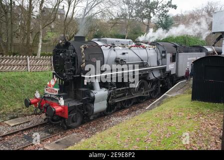 Le train à vapeur spécial Santa à la gare d'Oxenhope Banque D'Images