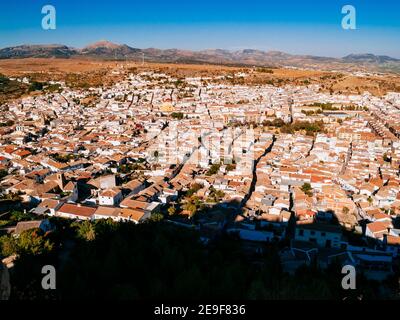 La ville d'Alcalá la Real vue de la forteresse de la Mota. Alcalá la Real, Jaén, Andalucía, Espagne, Europe Banque D'Images