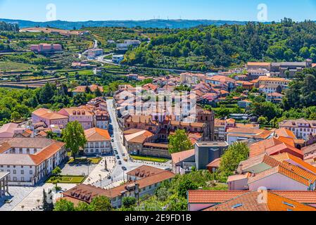 Vue aérienne du centre de la ville de Lamego au Portugal Banque D'Images