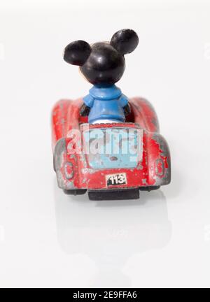 Vintage Diecast jouet modèle MICKEY SOURIS en voiture Banque D'Images