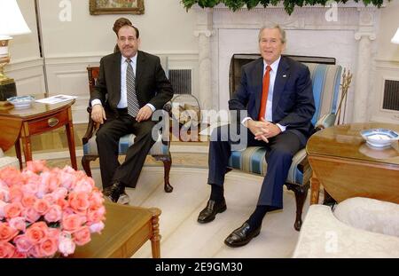 Le président américain George W Bush rencontre le premier ministre irakien Nuri al-Maliki dans le bureau ovale de la Maison Blanche, à Washington DC, aux États-Unis, le 25 juillet 2006. Photo par Olivier Douliery/ABACAPRESS.COM Banque D'Images