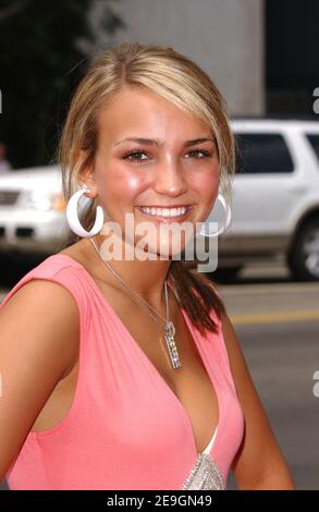 Jamie Lynn Spears assiste à la première mondiale de Paramount Pictures 'Barnyard' au Cinerama Dome à Hollywood, à Los Angeles, le 30 juillet 2006. Photo de Lionel Hahn/ABACAPRESS.COM Banque D'Images