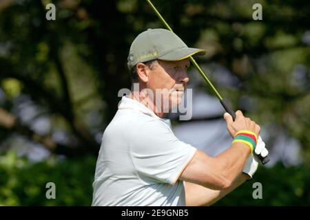 Ancien champion olympique et ancien ministre des sports Guy Drut lors du Golf Rolex Pro-Am 2006 à Evian, France, le 30 juillet 2006. Photo de Manuel Blondeau/Cameleon/ABACAPRESS.COM Banque D'Images