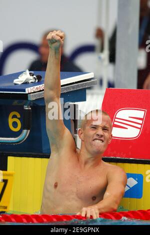 Sébastien Rouault en France gagne de l'argent sur les 1500 mètres de freestyle masculin lors des championnats européens de natation à Budapest, Hongrie, le 4 août 2006. Photo de Nicolas Gouhier/Cameleon/ABACAPRESS.COM Banque D'Images