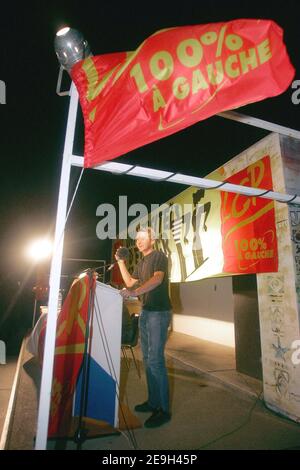 Leader du LCR (Ligue communiste révolutionnaire) Olivier Besancenot fréquente l'université d'été du Parti LCR à Port Leucate, France, le 28 août 2006. Photo de Manuel Blondeau/ABACAPRESS.COM Banque D'Images