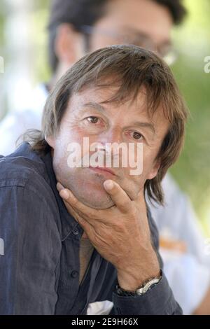 Le présentateur de télévision Nicolas Hulot fréquente l'université d'été UDF de la Grande Motte, dans le sud de la France, le 31 août 2006. Photo de Pascal Parrot/ABACAPRESS.COM Banque D'Images