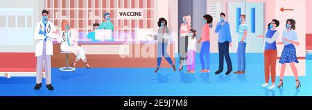 mélanger les patients de race debout dans la ligne de vaccination en attente du coronavirus injection lutte contre le concept covid-19 hôpital quartier intérieur horizontal plein illustration du vecteur de longueur Illustration de Vecteur