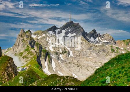 Pics Santis à Alpstein depuis Altmann, paysage des montagnes suisses Banque D'Images