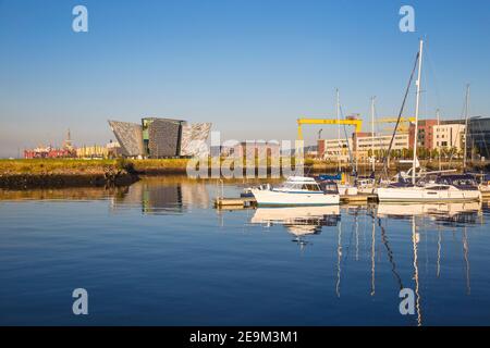 Royaume-uni, Irlande du Nord, Belfast, vue du Titanic Belfast museum Banque D'Images