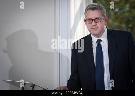 Photo du dossier datée du 17/10/17 du chef de MI5, Andrew Parker, baron Parker de Minsmere, qui a été nommé Lord Chamberlain, le plus haut fonctionnaire de la famille royale, a annoncé Buckingham Palace. Date de publication : vendredi 5 février 2021. Banque D'Images