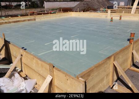 Chantier avec plaque de base finie Banque D'Images
