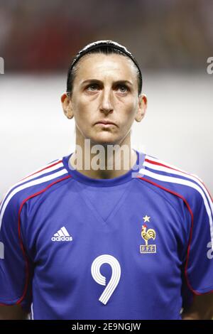 Marinette Pichon en France lors du match de qualification européen féminin pour la coupe du monde de la Chine 2007, à Rennes, France, le 30 septembre 2006. La correspondance s'est terminée par un tirage de 1-1. Photo de Christian Liewig/ABACAPRESS.COM Banque D'Images