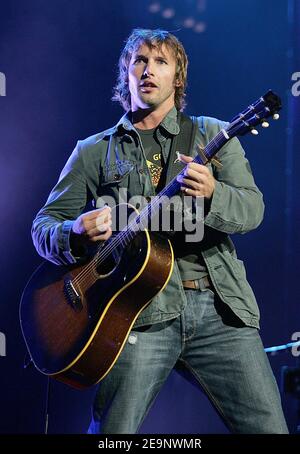 Chanteur, James Blunt se produit en concert au radio City Music Hall de New York, NY, USA le 10 octobre 2006. Photo de William Gratz/ABACAPRESS.COM Banque D'Images