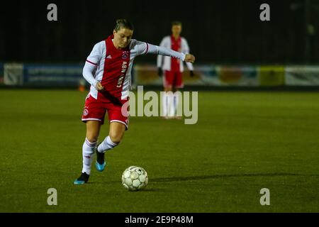 NIEUWEHORNE, PAYS-BAS - FÉVRIER 5: Sherida Spitse d'Ajax pendant le match de Womens TOTO KNVB Beker entre SC Heerenveen et Ajax au Sportpark Nieu Banque D'Images