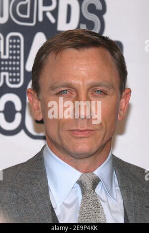 L'acteur britannique Daniel Craig arrive aux MTV Europe Awards 2006 qui se tiennent au Bella Center de Copenhague, au Danemark, le 2 novembre 2006. Photo de Nicolas Khayat/ABACAPRESS.COM Banque D'Images