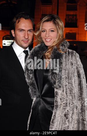 Sally et Nicolas Brochet participent au 14e Gala de l'espoir qui se tient au Théâtre des champs-Elysées à Paris, le 21 novembre 2006. Photo de Nicolas Khayat/ABACAPRESS.COM Banque D'Images