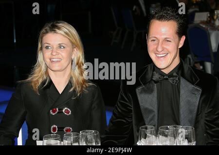 Michael Schumacher en Allemagne et son épouse Corinna au Gala de la FIA 2006 qui s'est tenu à Monaco le 8 décembre 2006. Photo de Frédéric Nebinger/Cameleon/ABACAPRESS.COM Banque D'Images