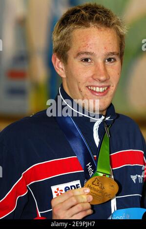 Sébastien Rouault en France remporte la médaille de bronze sur le freestyle de 1500 mètres masculin lors des championnats européens de natation en court parcours à Helsinki, en Finlande, le 9 décembre 2006. Photo de Nicolas Gouhier/Cameleon/ABACAPRESS.COM Banque D'Images