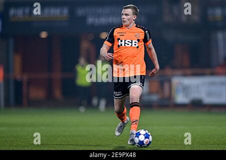 VOLENDAM, PAYS-BAS - FÉVRIER 5 : Derry John Murkin du FC Volendam pendant le match hollandais Keukenkampidivoenie entre le FC Volendam et l'Excelsior AT Banque D'Images