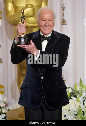 6 février 2021. DOSSIER : Christopher Plummer Dies à 91. Los Angeles, États-Unis. 27 février 2012. Christopher Plummer  287 crédit: Tsuni/USA/Alay Live News Banque D'Images