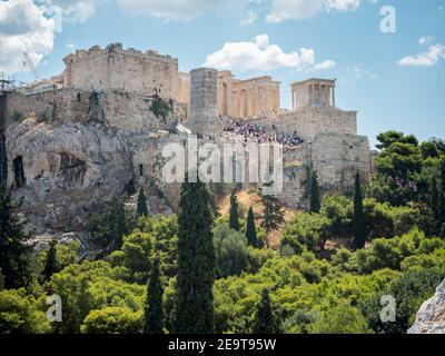 Vue sur le paysage urbain d'Athena Athènes en Grèce Acropole au coucher du soleil Banque D'Images