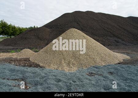 EDE pays-Bas - 9 octobre 2020 - pieux de gravier en trois couleurs Banque D'Images