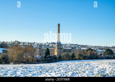 Bliss Tweed Mill dans la neige de janvier. Chipping Norton, Oxfordshire, Angleterre Banque D'Images