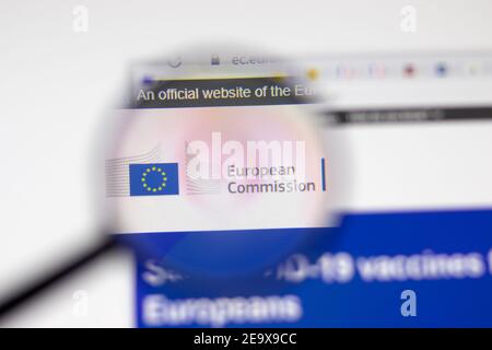 Los Angeles, Etats-Unis - 1er février 2021 : page du site Internet de la Commission européenne. EC.europa.eu logo sur écran, illustration Editorial Banque D'Images