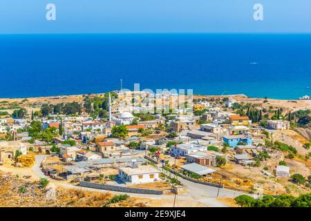 Vue aérienne du village de Kaplica dans le nord de Chypre Banque D'Images