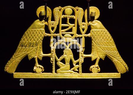 Égypte, le Caire, Musée égyptien, du tombeau de SatHathorIunet, fille de Senusret 2, el-Lahun : arrière d'un pectoral, avec le nom d'Amenemhat 3. Banque D'Images