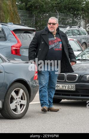 Kiezpirat, Schauspieler, Kalle Haverland, Führungsfahrzeug, Autocorso Freiheitsfahrer, Querdenker, Coronaleugner, gegen Coronamaßnahmen, Maskenverweig Banque D'Images