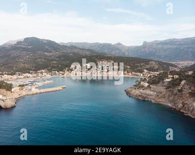 Vue aérienne, drone, oiseau du port de Soller à Palma de Majorque, Iles Baléares, Espagne Banque D'Images