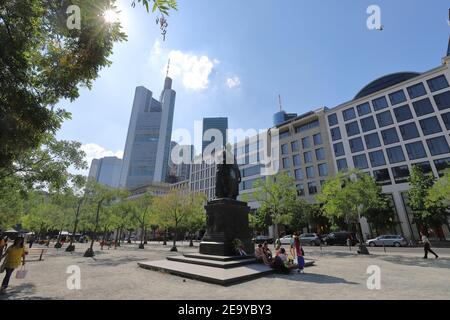 ALLEMAGNE, FRANCFORT AM MAIN - 31 AOÛT 2019 : Goetheplatz à Francfort Banque D'Images