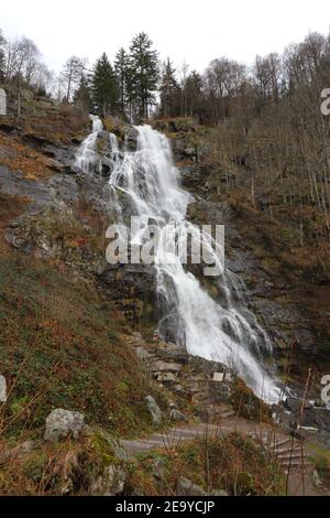 Chute d'eau de Todtnau dans la Forêt-Noire en Allemagne Banque D'Images