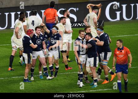 Twickenham, Royaume-Uni. 06e février 2021. Stade de Twickenham, Londres 6 février 2021 l'Écosse célèbre la victoire sur l'Angleterre photo crédit : Credit: Mark pain/Alamy Live News Banque D'Images