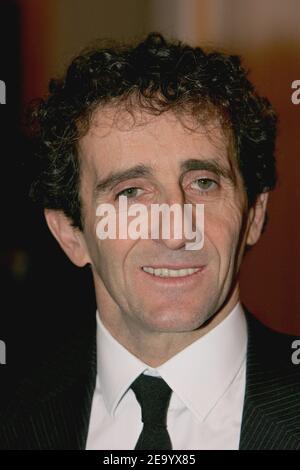 Le pilote français Alain Prost participe à la soirée de gala du 20e Festival international de l'automobile qui s'est tenue à l'hôtel Ritz à Paris, en France, le 26 janvier 2005. Photo de Mousse/ABACA. Banque D'Images