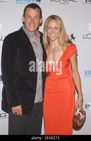 Lance Armstrong et Sheryl Crow assistent à la soirée des Prix pré GRAMMY 2005 de Clive Davis qui s'est tenue à l'hôtel Beverly Hills de Los Angeles, CA, États-Unis, le 12 février 2005. Photo de Lionel Hahn/ABACA. Banque D'Images