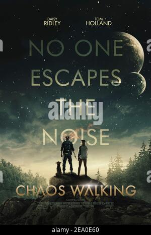 Chaos Walking (2021) réalisé par Doug Liman et mettant en vedette Tom Holland, Mads Mikkelsen et Daisy Ridley. Aventure dystopique dans un monde où il n'y a pas de femmes et toutes les créatures vivantes peuvent entendre les pensées de l'autre. Banque D'Images