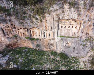 Tombeaux de roche lycienne, Dalyan, Turquie, aérien Banque D'Images