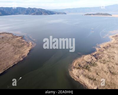 Rivière Dalyan Bogazi et lac Koycegiz golu depuis les airs, Turquie Banque D'Images