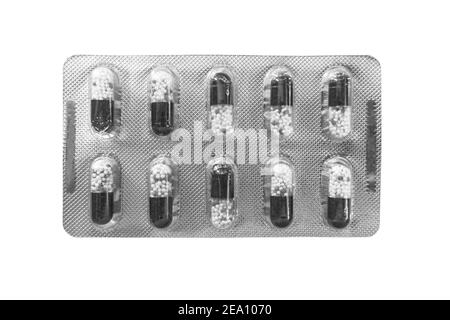 Comprimés comprimé dans emballage blister. Blister en aluminium argenté avec pilules. Produits pharmaceutiques. Les pilules de médicaments et les médicaments gros plan. Soins de santé. P Banque D'Images