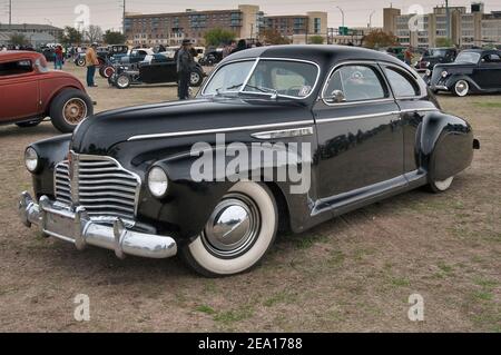 Berline huit de Buick 1941 au salon de voitures Hot Rod Revolution à Camp Mabry à Austin, Texas, États-Unis Banque D'Images