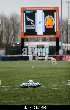 Newcastle, Royaume-Uni. 07e février 2021. NEWCASTLE UPON TYNE, ANGLETERRE. 7 FÉVRIER : des boules d'échauffement sont prêtes pour le match de Premiership Gallagher entre Newcastle Falcons et Exeter Chiefs à Kingston Park, Newcastle, le dimanche 7 février 2021. (Credit: Chris Lishman | MI News) Credit: MI News & Sport /Alay Live News Banque D'Images