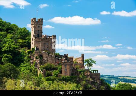 Château de Sooneck sur le Rhin, site classé au patrimoine mondial de la vallée du Haut-Rhin moyen, Niederheimbach, Rhénanie-Palatinat, Allemagne Banque D'Images