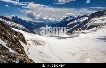 Montagnes impressionnantes des alpes suisses. Avec les pics Eiger, Mönch et Jungfrau - Suisse - Europe Banque D'Images