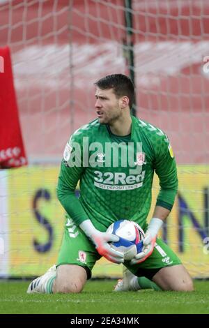 Marcus Bettinelli, gardien de but du Middlesbrough, en action pendant le match du championnat Sky Bet à Riverside, Middlesbrough. Date de la photo: Samedi 6 février 2021. Banque D'Images