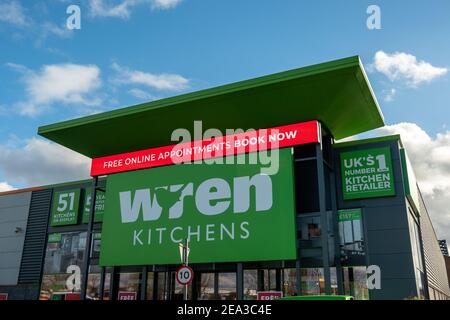 Londres- Wren Kitchen store sur le parc de détail West 5 Center, designer britannique, fabricant et détaillant de cuisines Banque D'Images