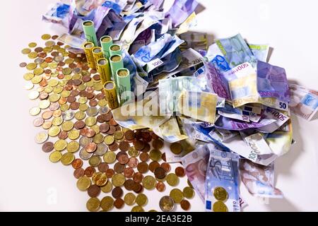 Ville monétaire, faite de pièces et de billets Banque D'Images