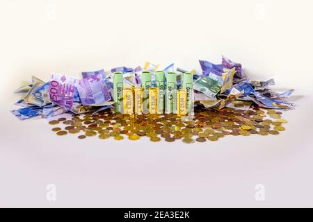 Ville monétaire, faite de pièces et de billets Banque D'Images